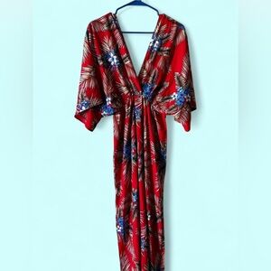 GOA COLLECTION Red and Blue Floral Kimono Style Dress
Size: T1 - US Size 4